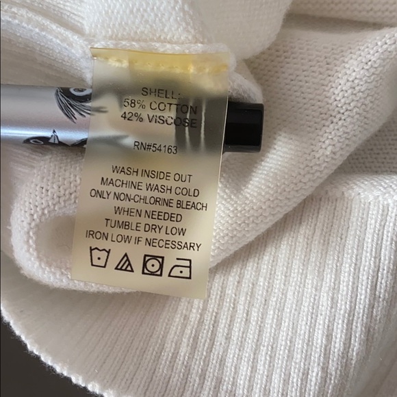 Calvin Klein Three Quarter Sleeve Button Shrug - Picture 10 of 15